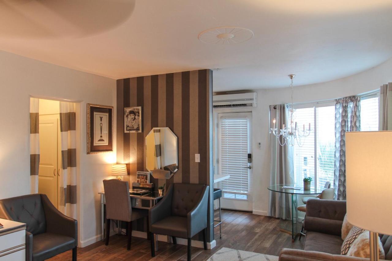 The Westcott Bed & Breakfast Палм Спринг Екстериор снимка