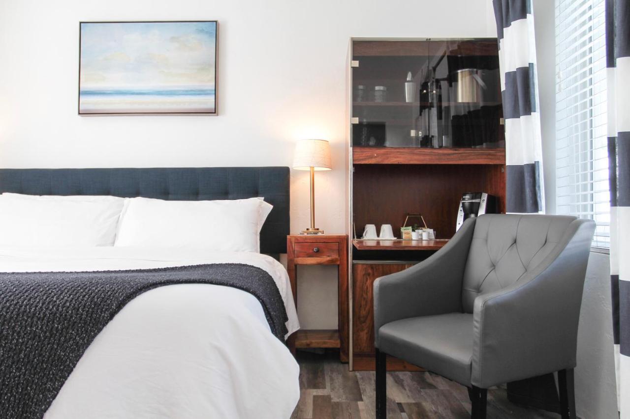 The Westcott Bed & Breakfast Палм Спринг Екстериор снимка